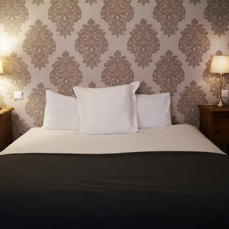 Du Saumon Hotel Buzancy (Ardennes)