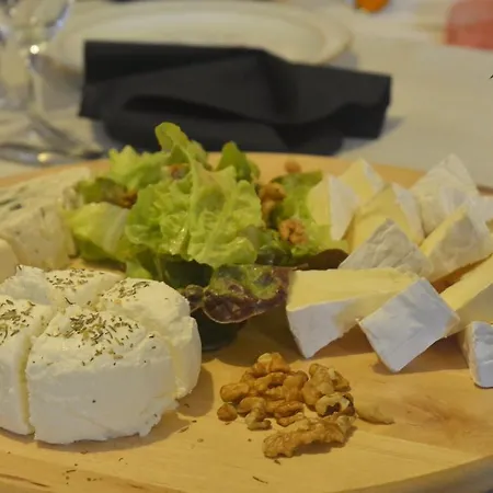 Du Saumon Szálloda 3*